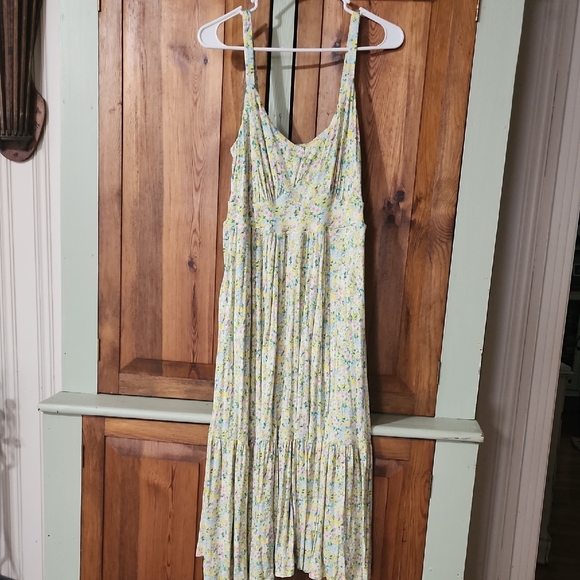Torrid Yellow Floral Maxi Dress - Picture 1 of 5